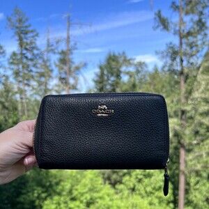 COACH Medium Black Pebble Leather Wallet with Gold Hardware AUTHENTIC
